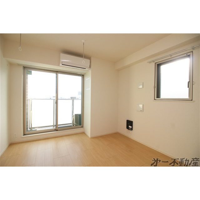 建物外観　洋室