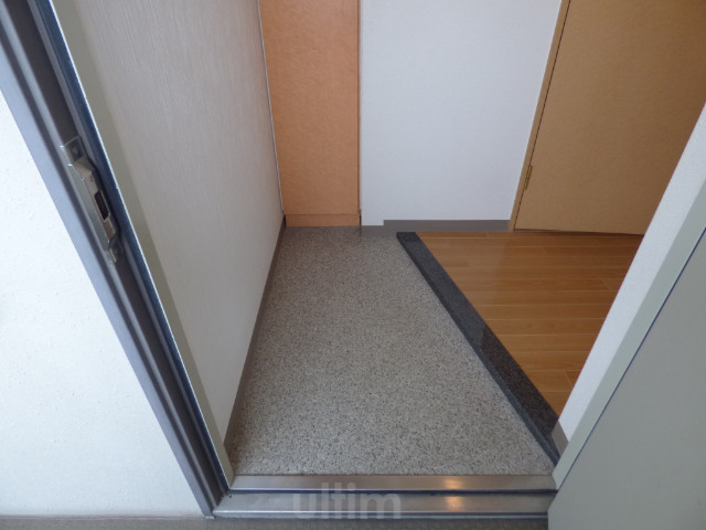 玄関　別室の画像です、ご参考までに