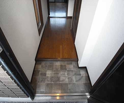 玄関　おしゃれなデザイン