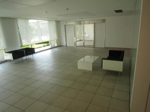 エントランス　ロビー