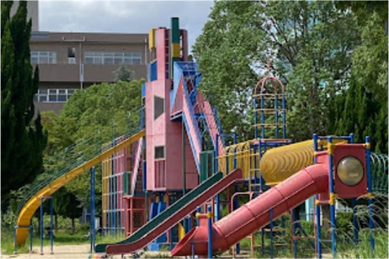 公園　南本町第一公園（公園）まで1207m