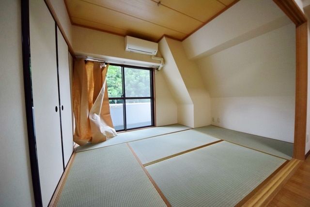 居室・リビング　※別部屋参考写真※