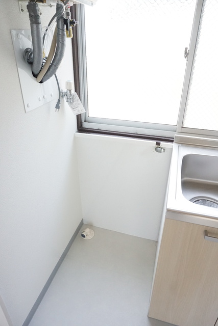 その他設備　室内洗濯機置場です♪