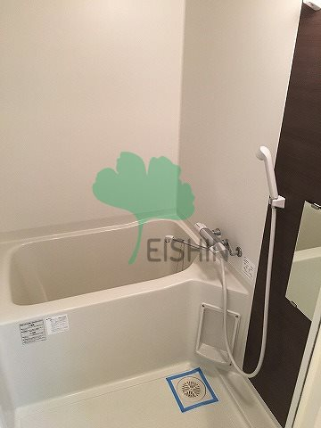 バス・シャワールーム　清潔感のある浴室です！