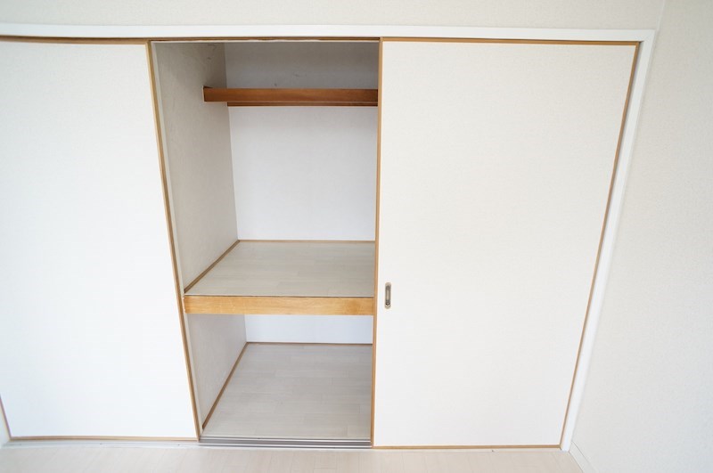 収納　※同建物・別号室の写真です★（実際のお部屋とは異なります）