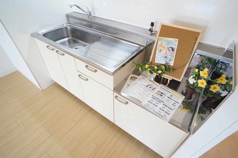キッチン　※同建物・別号室の写真です★（実際のお部屋とは異なります）