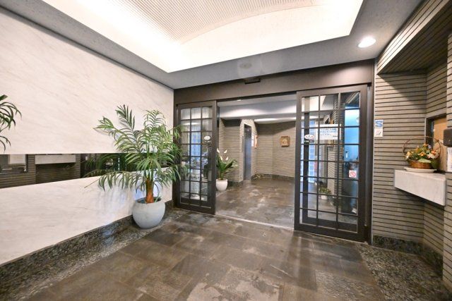 エントランス　文京区千駄木２丁目　ツインパレス