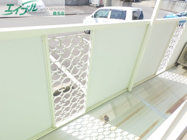 バルコニー　同物件別部屋写真