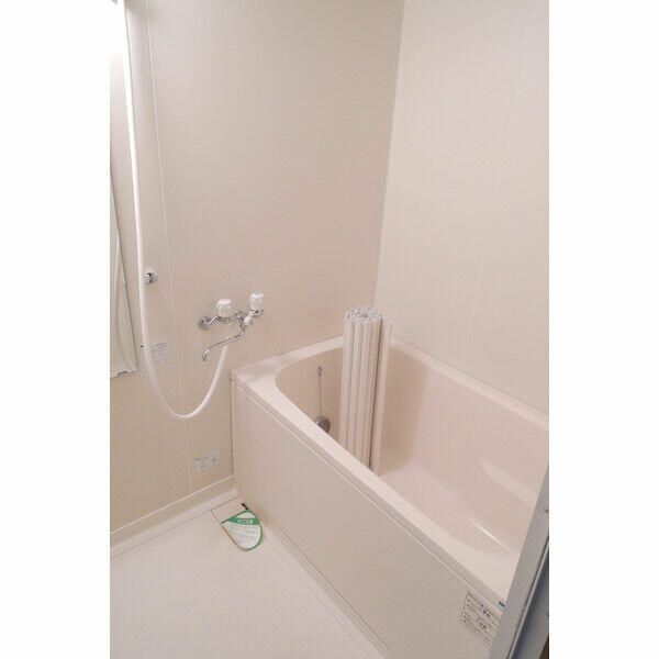 バス・シャワールーム　きれいなお風呂です