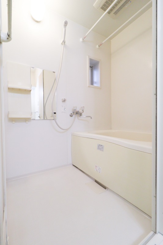 バス・シャワールーム　図面と現状に相違がある場合には現状を優先