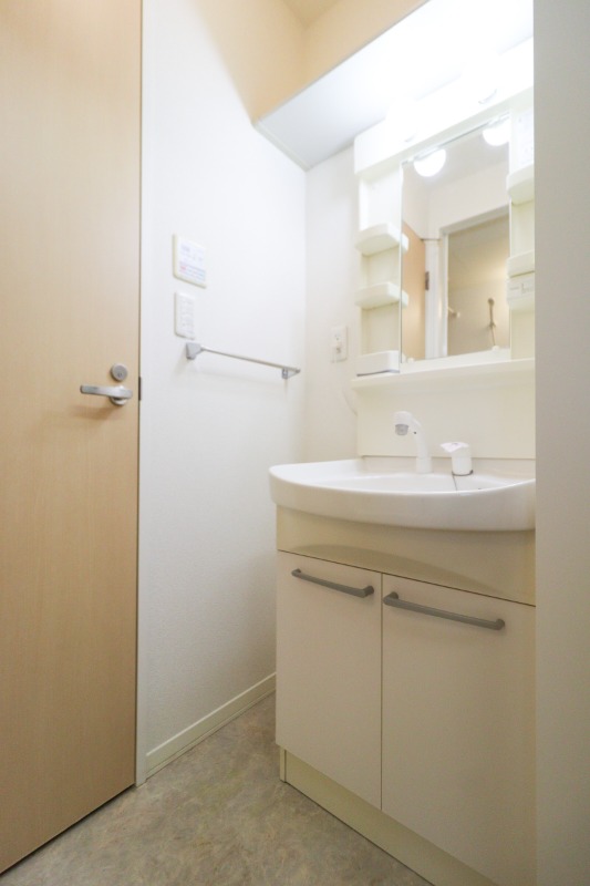 洗面設備　図面と現状に相違がある場合には現状を優先