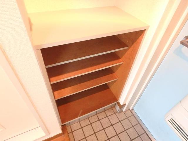 収納　下駄箱
