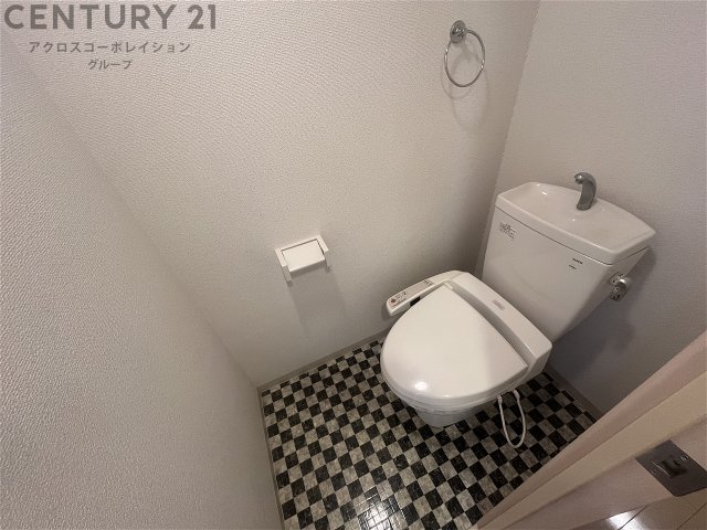 トイレ　ウォシュレット付きのトイレです♪