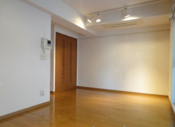 居室・リビング　内観