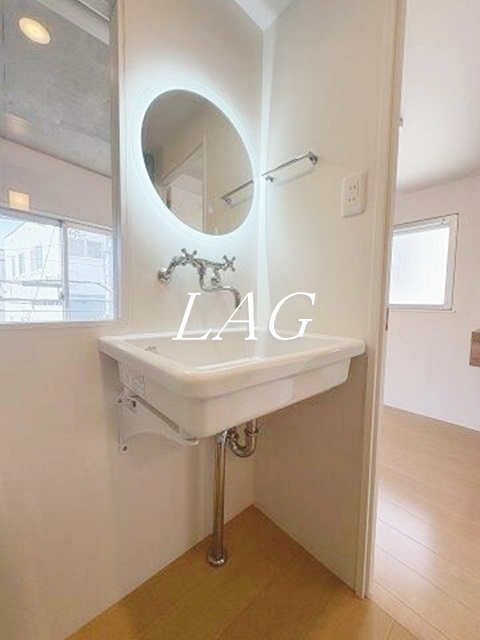 洗面設備　洗面台です。