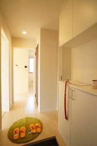 玄関　※備品は撮影用です