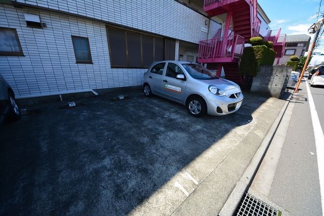 駐車場　外観