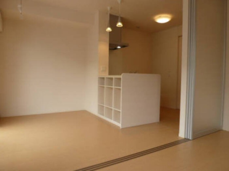 居室・リビング　図面と現状に相違がある場合には現状を優先