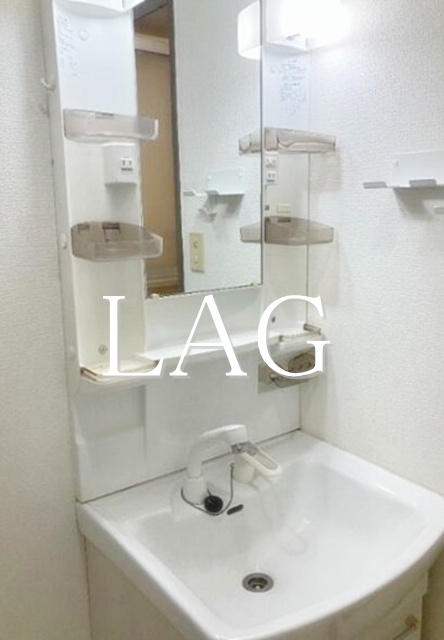 洗面設備　洗面台です。