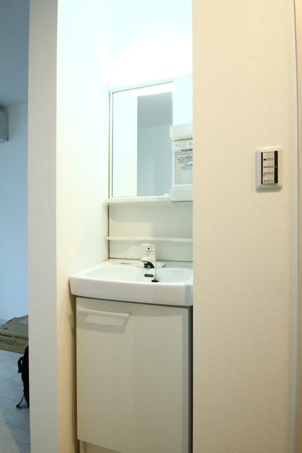 洗面設備　洗面所