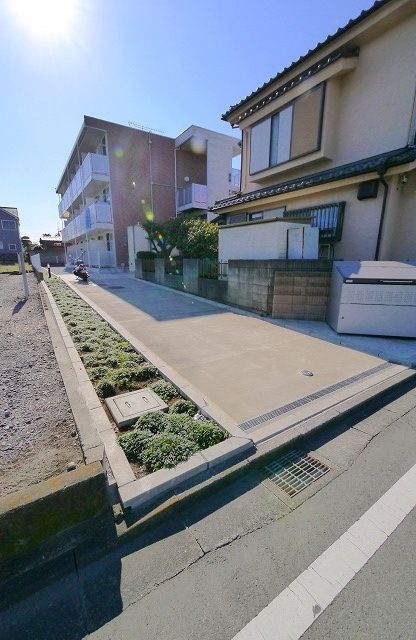 エントランス　建物入口側