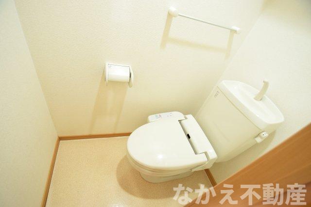 トイレ　トイレもきれいです