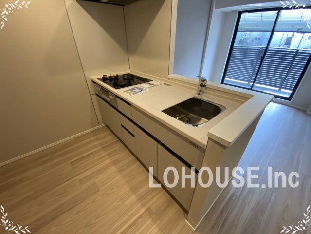 キッチン　反転タイプ別室画像です