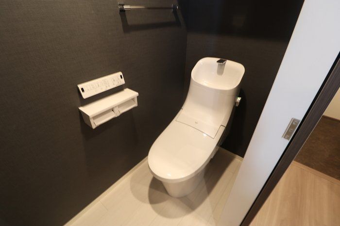 トイレ　※代表タイプの写真のため実際と異なる場合がございます