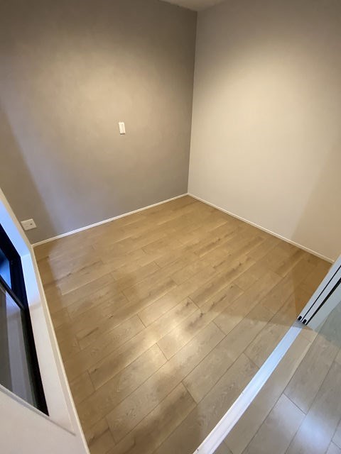 その他部屋・スペース　落ち着いて過ごせるお部屋なので、寝室にいかがでしょうか