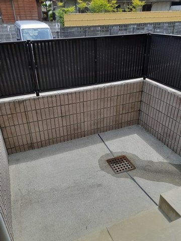 庭　陽当たり良好なお庭です♪