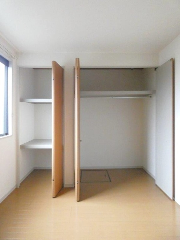 収納　図面と現状に相違がある場合には現状を優先