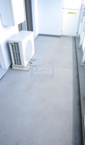 バルコニー　うれしいバルコニー付き！