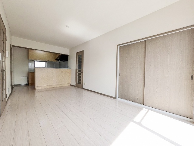 居室・リビング　ＬＤＫ１２帖