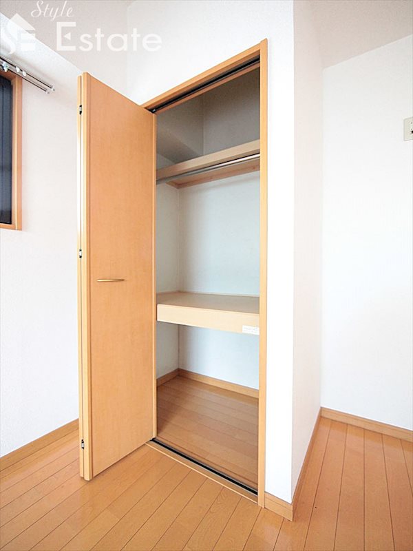 収納　クローゼット
