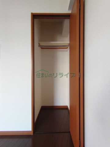 収納　パレステュディオ文京音羽