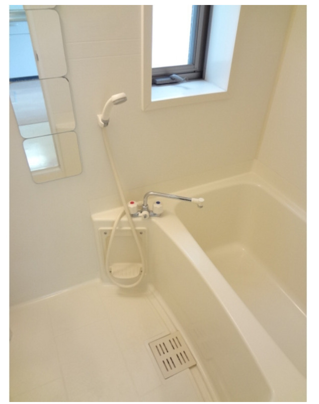 バス・シャワールーム　別部屋参考写真