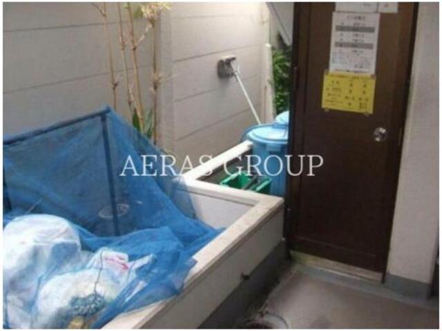 エントランス　ゆとりのあるエントランスです