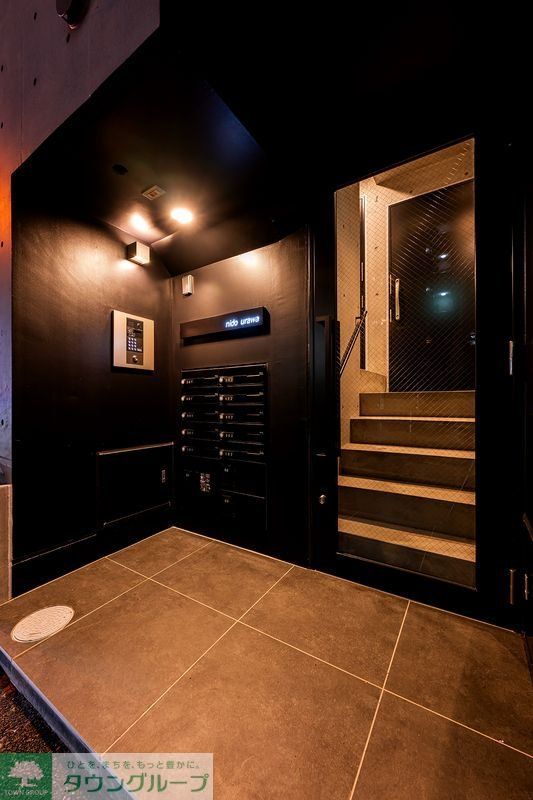 セキュリティ　エントランス