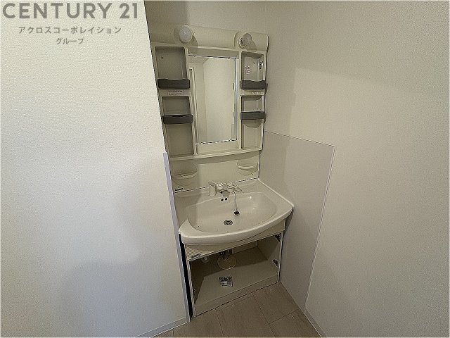 洗面設備　独立洗面化粧台付きでおすすめです！