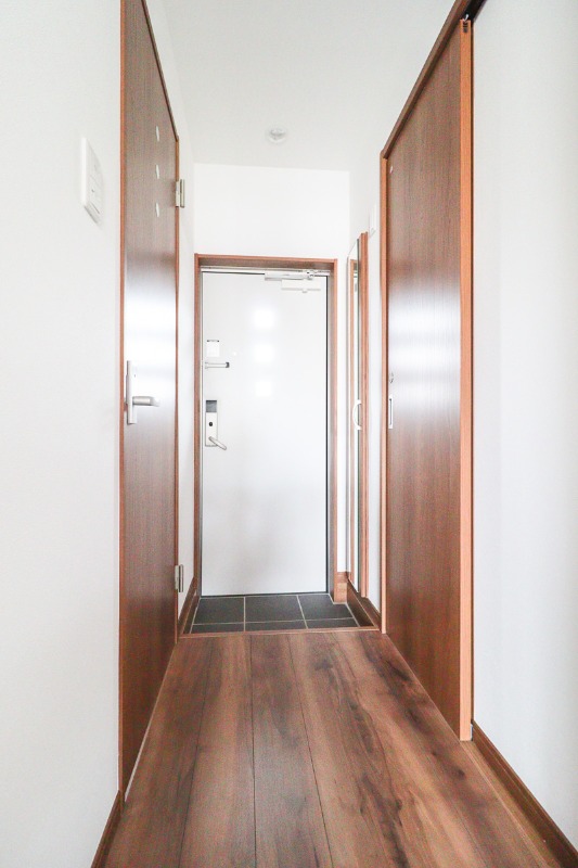 玄関　図面と現状に相違がある場合には現状を優先