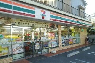 コンビニ　セブンイレブン草加瀬崎１丁目店（コンビニ）まで230m
