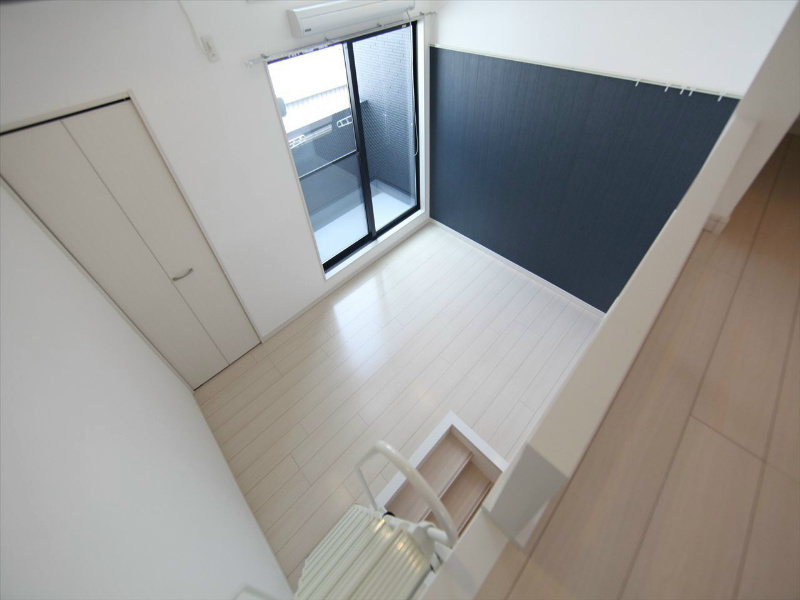 その他　上段洋室5.4帖　ロフト5帖（収納でもお部屋でも使えます）