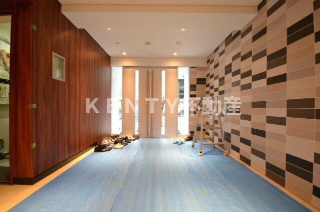 ロビー　ゆとりのあるロビーです