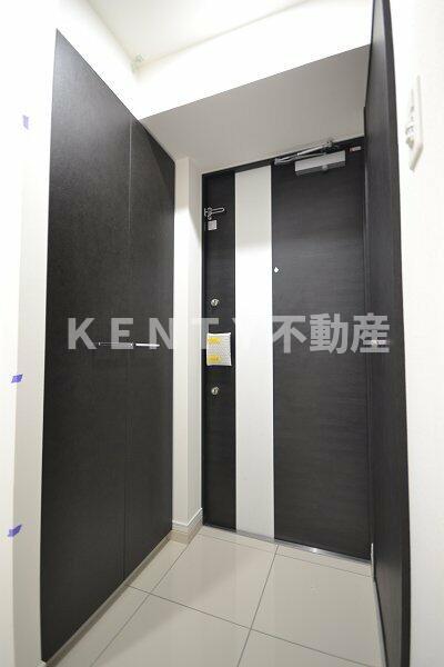 玄関　収納もある玄関です