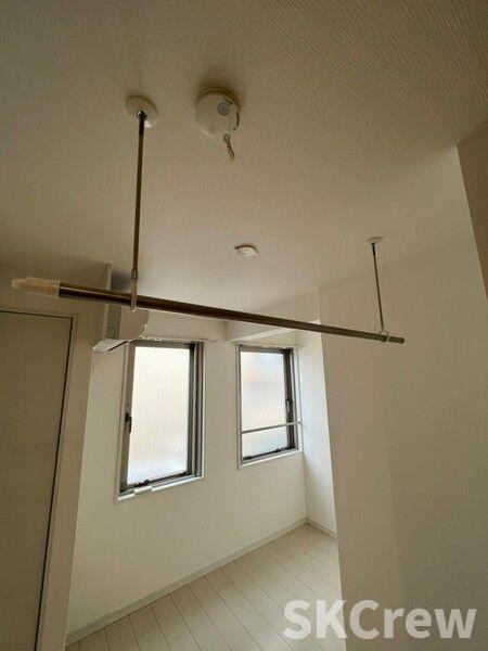 居室・リビング　別号室の写真です