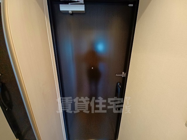 玄関　反転タイプ