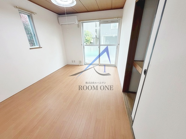 居室・リビング　洋室のお部屋です。