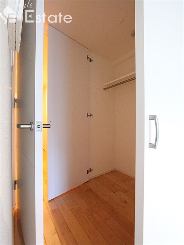 収納　クローゼット