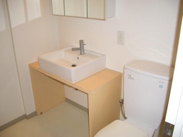 トイレ　★お部屋探しはタウンハウジング稲田堤店まで★