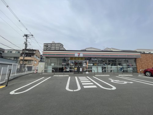 コンビニ　セブンイレブン佐太東町1丁目店（コンビニ）まで3974m